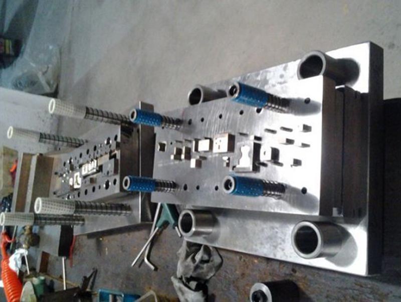 宾阳模具制造-12